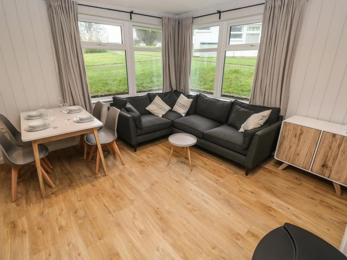 Saltwater Villa Haverfordwest Buitenkant foto
