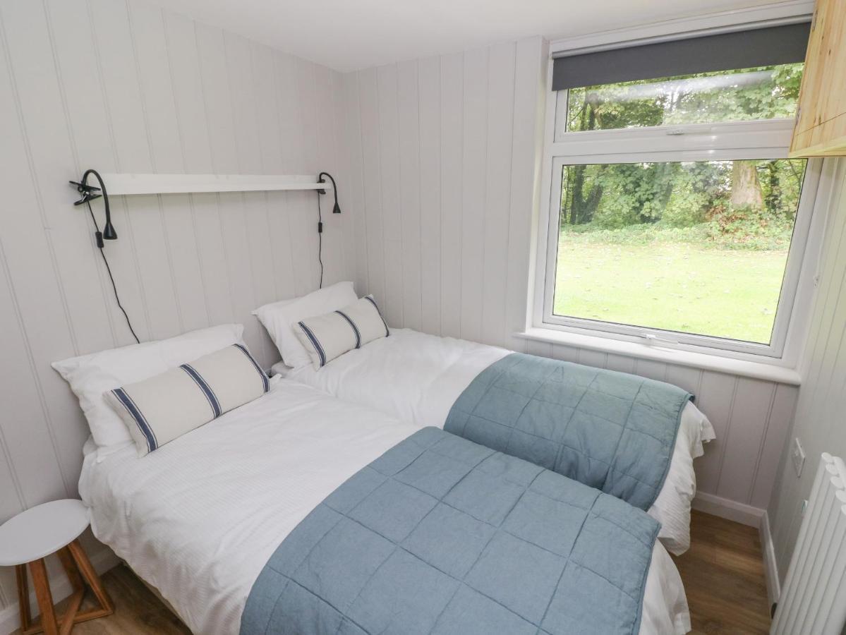 Saltwater Villa Haverfordwest Buitenkant foto